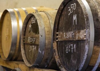 De Cognac à Bordeaux, le tournis des vins et spiritueux – Radio France