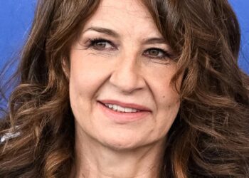 Valérie Lemercier : L&rsquo;Actrice Écartée sur le Tournage de la Comédie Culte &lsquo;Les Visiteurs