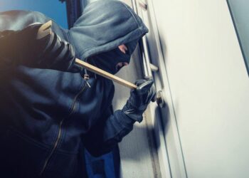 Vigilance Requise : Cinq Cambriolages et Vols de Véhicules en Une Semaine à Nantes !
