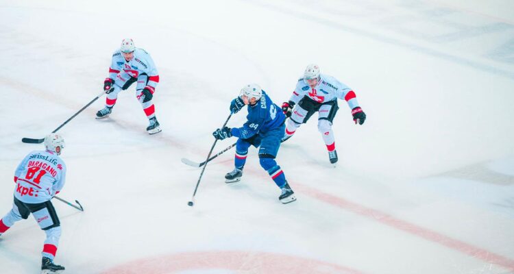 Team France Skates Strong in Marseille: A Promising Continuation for Ice Hockey! Team France Skates Strong in Marseille: A Promising Continuation for Ice Hockey!