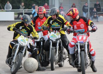 Thrilling Victory: Robion Secures Narrow Spot in French Cup Semi-Finals!