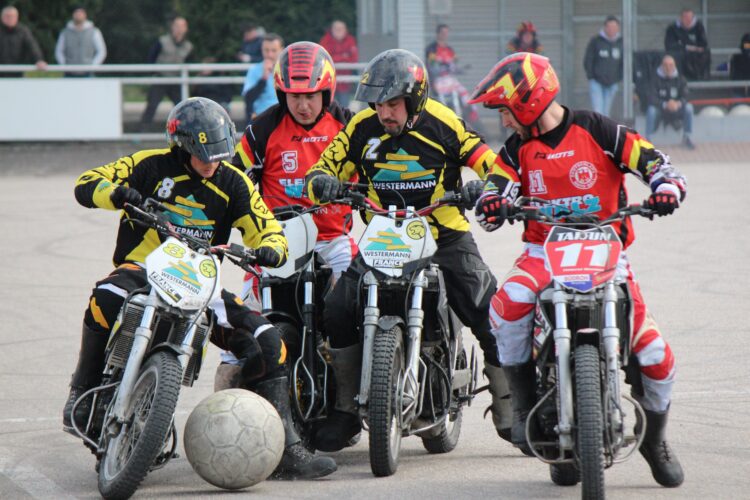 Thrilling Victory: Robion Secures Narrow Spot in French Cup Semi-Finals!