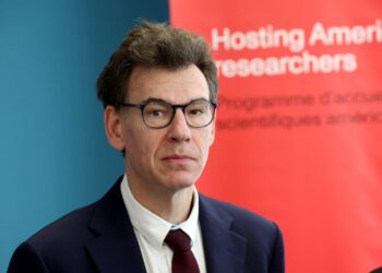 Accueillir les Chercheurs Américains en France : Une Ambition Louable mais Difficile à Réaliser