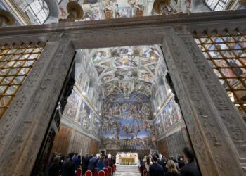 Décès du Pape François : Quand la France doit-elle mettre ses drapeaux en berne et qui est concerné ?