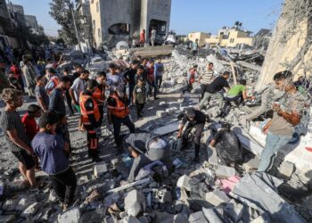 À Paris, 115 Evacués de Gaza Touchent le Sol à l’Aéroport d’Orly