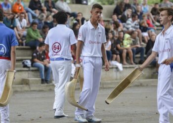 Finale Épique du Championnat de France de Pelote Basque : Duel 100% Navarrais !