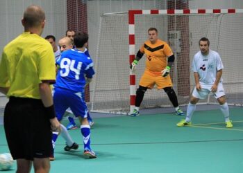 Thrilling Showdown: Étoile Lavalloise Holds Strong Against Montpellier in D1 Futsal Clash!