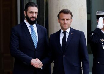 Rencontre historique : Le président syrien Ahmed al-Charaa fait ses débuts en Europe avec une visite à Paris