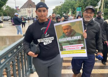 Le meurtrier d&rsquo;Aboubakar Cissé transféré en France : un tournant décisif dans l&rsquo;affaire