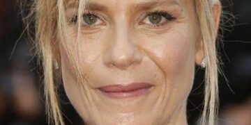 Le Grand Bain ce soir sur France 2 : Découvrez l’actrice et chanteuse qui aurait pu incarner Marina Foïs !