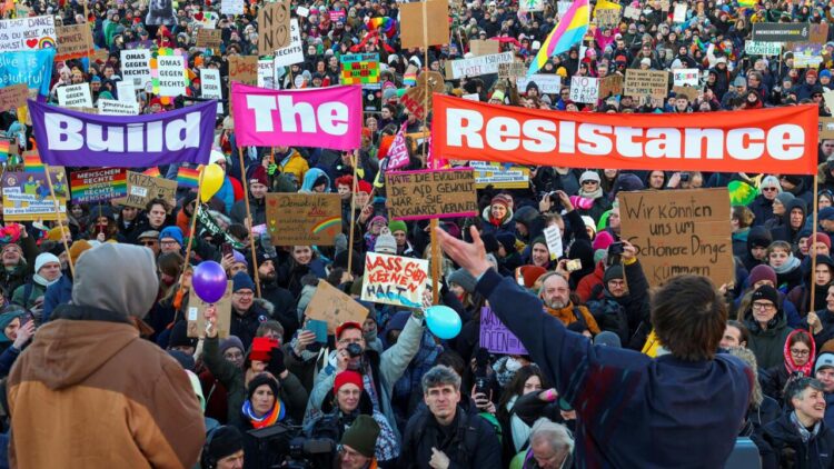 Des milliers de voix s’élèvent à Paris contre l’islamophobie ce dimanche !