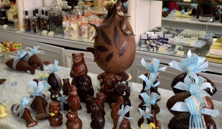 Alain Ducasse Expands His Culinary Empire: A Star Chef Opens His First Chocolaterie in Bordeaux!