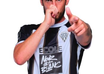 Angers Sco: Exciting Comebacks and Key Updates Ahead of Strasbourg Clash!