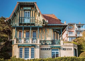 Experience the Enchantment of ‘Le Vaisseau Fantôme’ at Théâtre du Capitole Toulouse!
