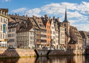 Reviving History: The Strasbourg Cathedral Set to be Reconstructed Digitally with Drone Technology!