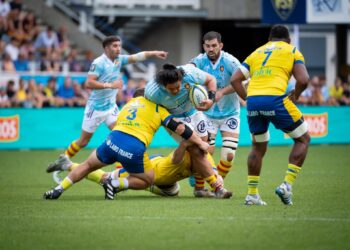 UBB Triumphs in Thrilling Showdown Against Castres, But Not Without a Scare!