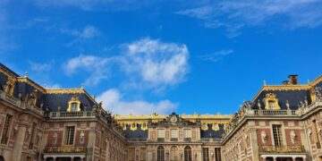 Versailles on Alert: Traffic Restrictions Ahead of the Choose France Summit!