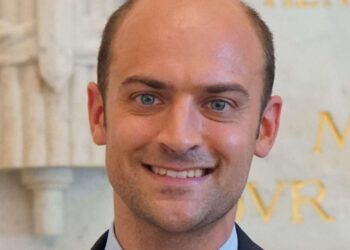 Pourquoi le ministre Jean-Noël Barrot a-t-il choisi Marseille pour sa visite ?