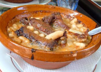 Toulouse Sets World Record for Most Cassoulets Served!