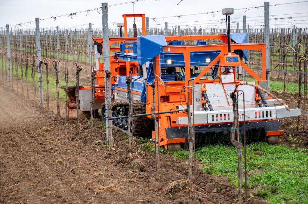 Stecomat Expands Its Horizons: Welcoming Escarda Technologies to France!