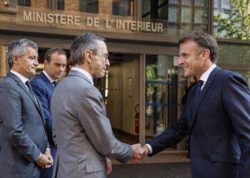 Frères musulmans : le recteur de la Grande Mosquée de Lyon brise le silence et lance un message percutant
