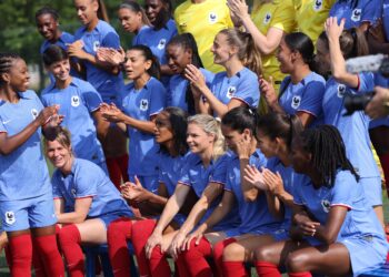 Équipe de France féminine : la liste de Laurent Bonadei pour la Ligue des Nations suscite la polémique avec plusieurs absences remarquées