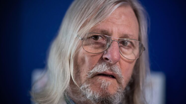 Didier Raoult accusé d’avoir administré de la chloroquine sans le consentement de ses patients