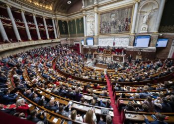 France: Un rapport parlementaire propose un « statut d’autonomie » pour la Corse dans la Constitution