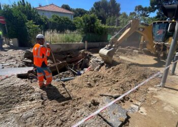 Inondation spectaculaire avenue d’Haïfa à Marseille : plusieurs logements et un parking submergés après la rupture d’une canalisation