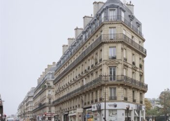 Paris en déclin ? L’Insee prévoit la perte de 2 600 ménages par an en Île-de-France d’ici 2050