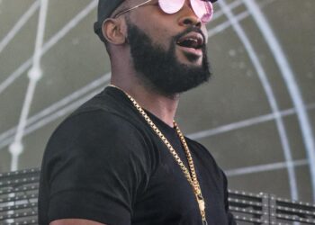 EN IMAGES : L’immense star belge Damso enflamme Lille lors d’une rencontre inoubliable avec son public – « Je suis encore tremblante