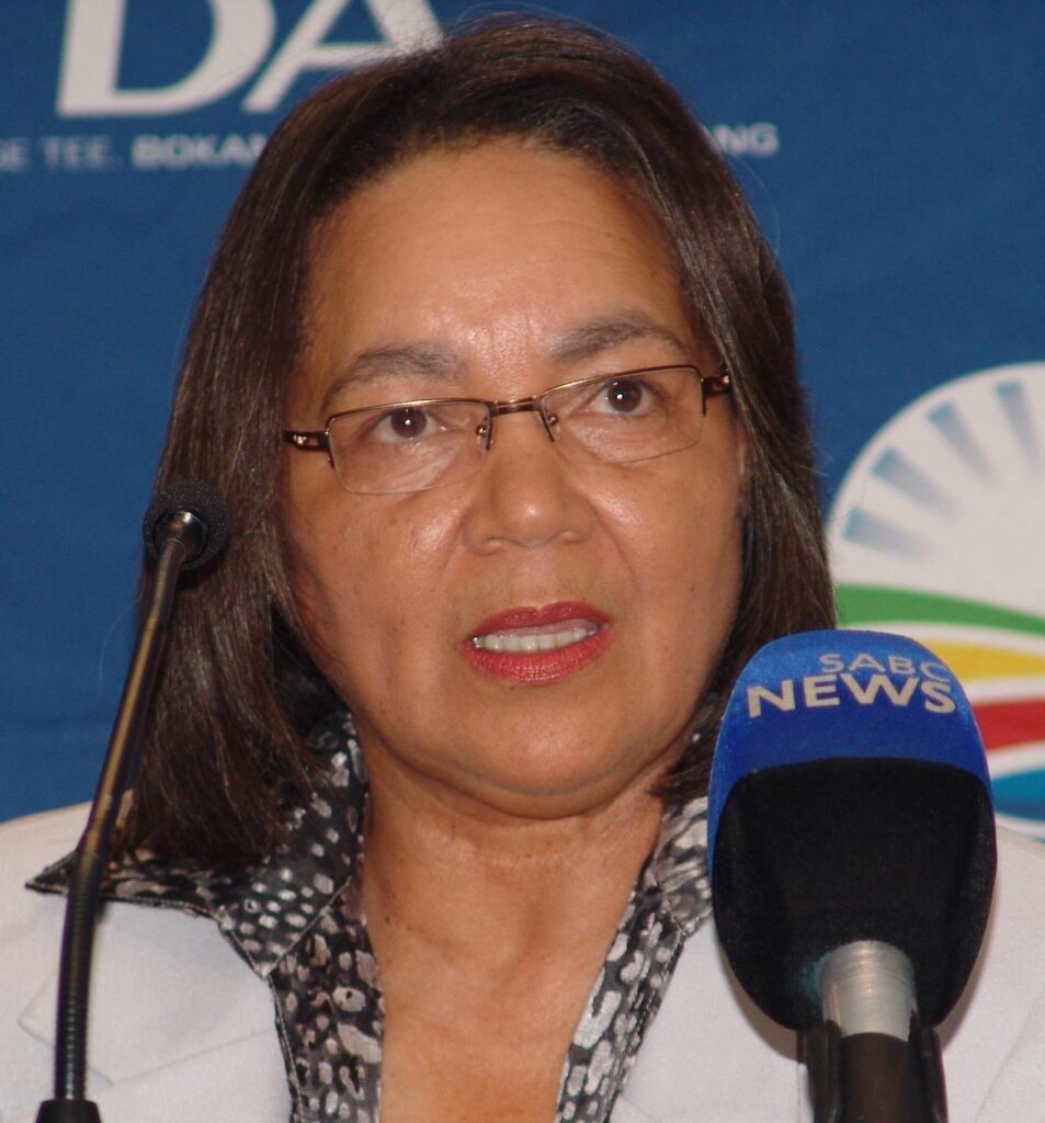 From De Lille to Niort: Stories of Our Children Within