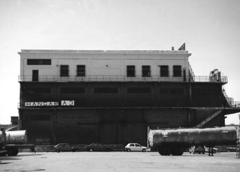 Inside Hangar d’Arenc in Marseille: Uncovering the Shocking Detention Center Scandal