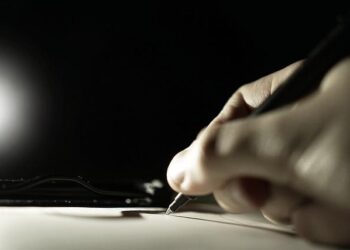 Bornes électriques : comment la France accélère sa transition énergétique