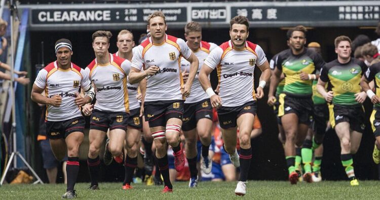 Epic Rugby Showdown: France Takes on Italy at Stade Pierre Mauroy