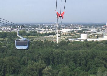 Tragédie à Toulouse : une jeune femme de 18 ans perd la vie en chutant du téléphérique Téléo