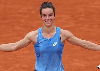 Loïs Boisson : L’inspirante étoile qui transforme le sport féminin en France