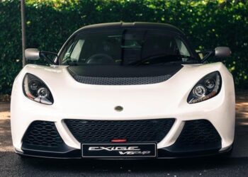 La Cyclo Sportive Bordeaux Saint-Malo Fait Escale à Vannes le 6 Juin 2025