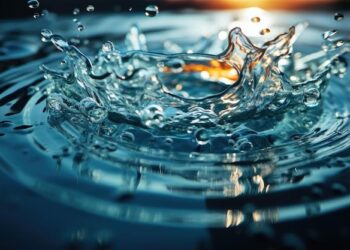 « Je m’hydrate en alternant eau et vin de Chinon » : le défi (et le métier) d’être déguisé sur le Tour de France !