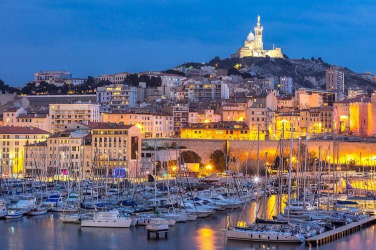 Blazing Inferno Endangers Marseille, France’s Vibrant Coastal Hub Blazing Inferno Endangers Marseille, France’s Vibrant Coastal Hub