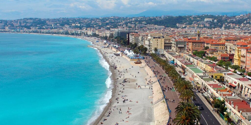 Canicule et orages : alerte maximale dans les Alpes-Maritimes, le littoral durement touché