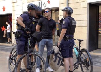 176 Arrestations Secouent l’Agglomération Parisienne pendant les Festivités du 14 Juillet 176 Arrestations Secouent l’Agglomération Parisienne pendant les Festivités du 14 Juillet