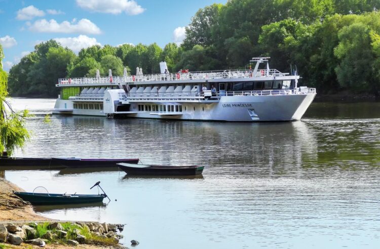 «C’était une petite princesse» : Nantes pleure la perte tragique d’une fillette «C’était une petite princesse» : Nantes pleure la perte tragique d’une fillette