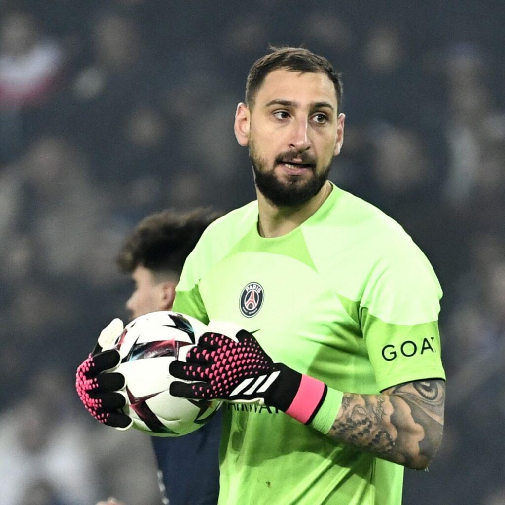 PSG Accueille un Nouveau Gardien : Un Vent de Fraîcheur dans les Buts !