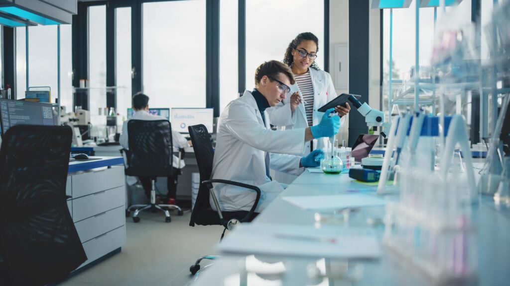 Une trentaine de chercheurs américains débarquent à Marseille cet automne pour dynamiser la science française
