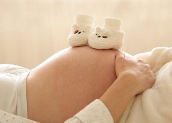 Tragédie à l’hôpital de Lille : les parents d’un bébé décédé lancent un appel à témoins  —  Appel urgent à témoins après la tragique disparition d’un bébé à l’hôpital de Lille Tragédie à l’hôpital de Lille : les parents d’un bébé décédé lancent un appel à témoins  —  Appel urgent à témoins après la tragique disparition d’un bébé à l’hôpital de Lille