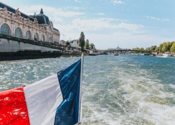 Préparez-vous : les prévisions météo du jeudi 24 juillet 2025 à Paris et ses environs dévoilées !