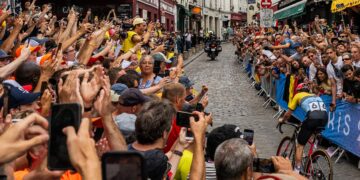Rain Halts Final Stage of Tour de France, Leaving Overall Standings Locked with 50 km to Go