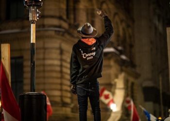 Nuit agitée en Provence : fermetures d’autoroutes du 21 au 25 juillet pour le convoi ITER Nuit agitée en Provence : fermetures d’autoroutes du 21 au 25 juillet pour le convoi ITER