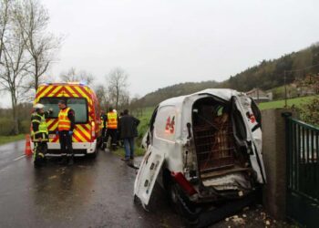 Trentenaire grièvement blessé et héliporté après un spectaculaire accident au sud de Nantes